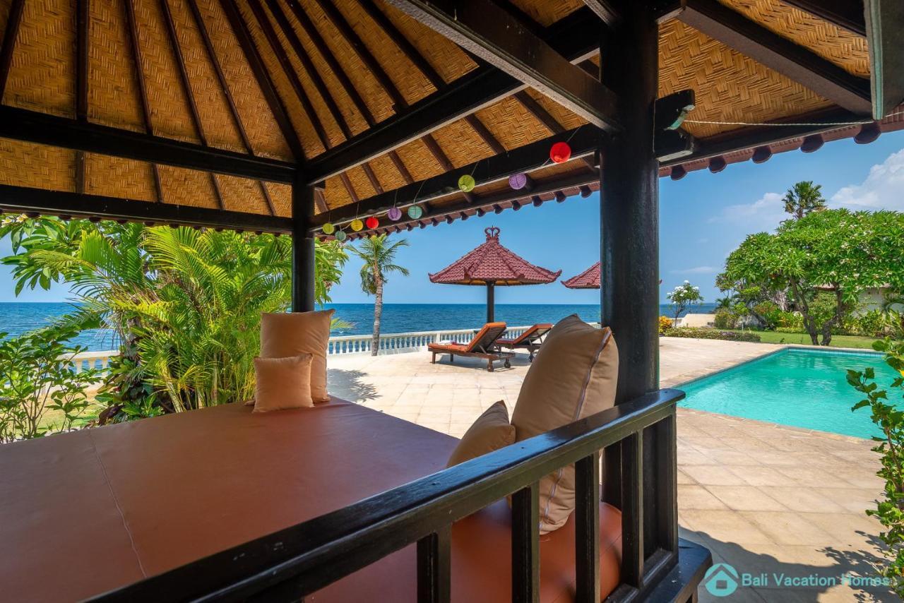Villa Namaste - Beachfront At Lovina 10P, Pool, Bbq Banjar  Εξωτερικό φωτογραφία