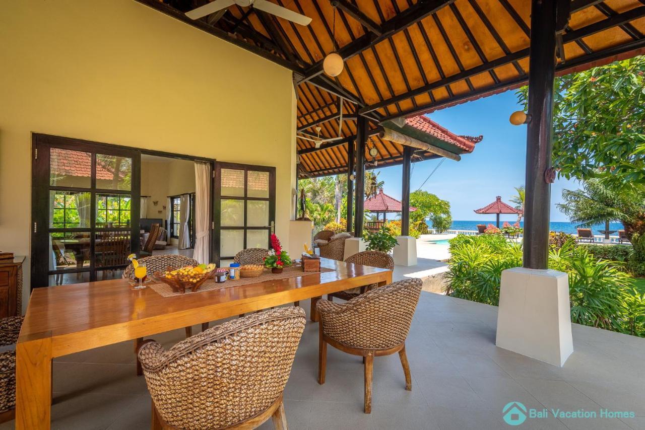 Villa Namaste - Beachfront At Lovina 10P, Pool, Bbq Banjar  Εξωτερικό φωτογραφία