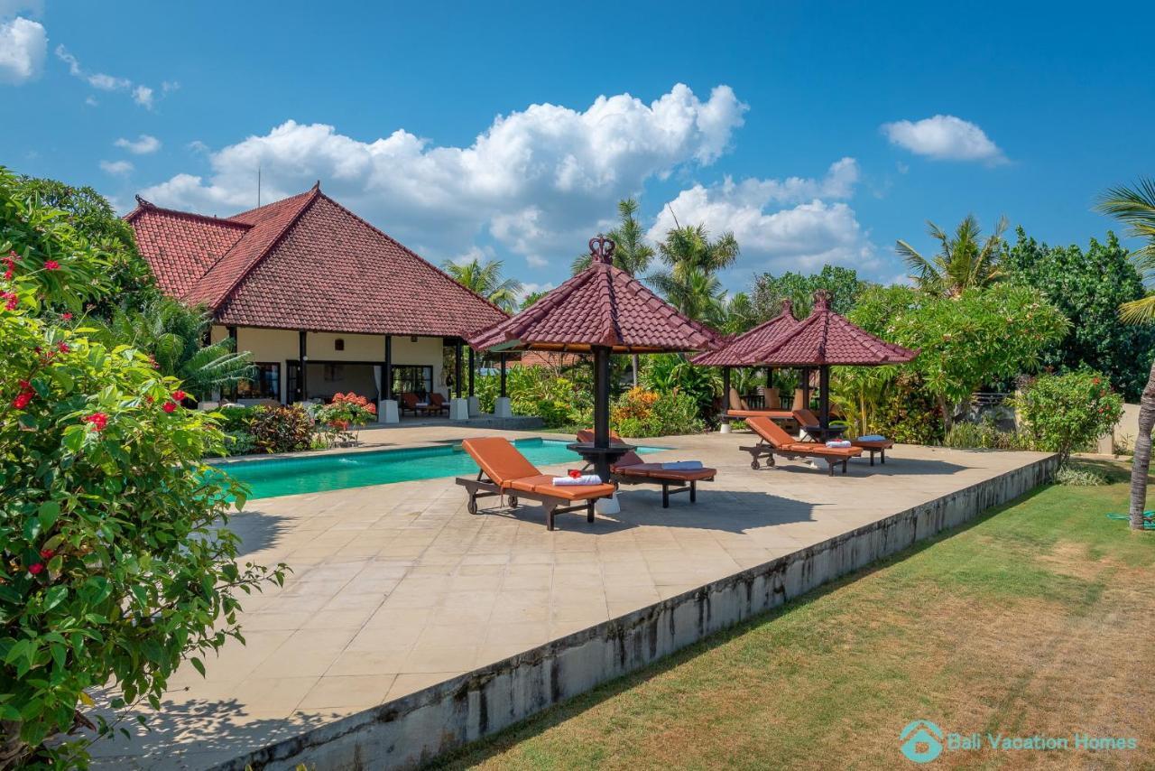Villa Namaste - Beachfront At Lovina 10P, Pool, Bbq Banjar  Εξωτερικό φωτογραφία