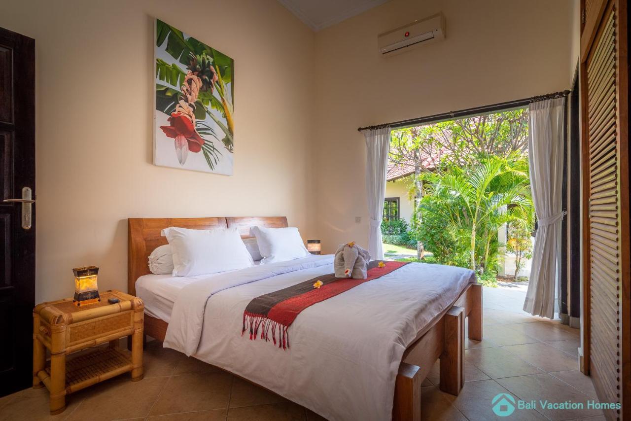 Villa Namaste - Beachfront At Lovina 10P, Pool, Bbq Banjar  Εξωτερικό φωτογραφία