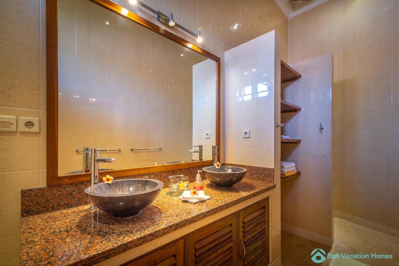 Villa Namaste - Beachfront At Lovina 10P, Pool, Bbq Banjar  Εξωτερικό φωτογραφία